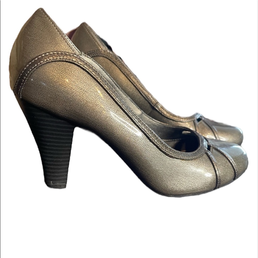 Life Stride Heels Velocity with Memory Foam Dress Pumps 9.5